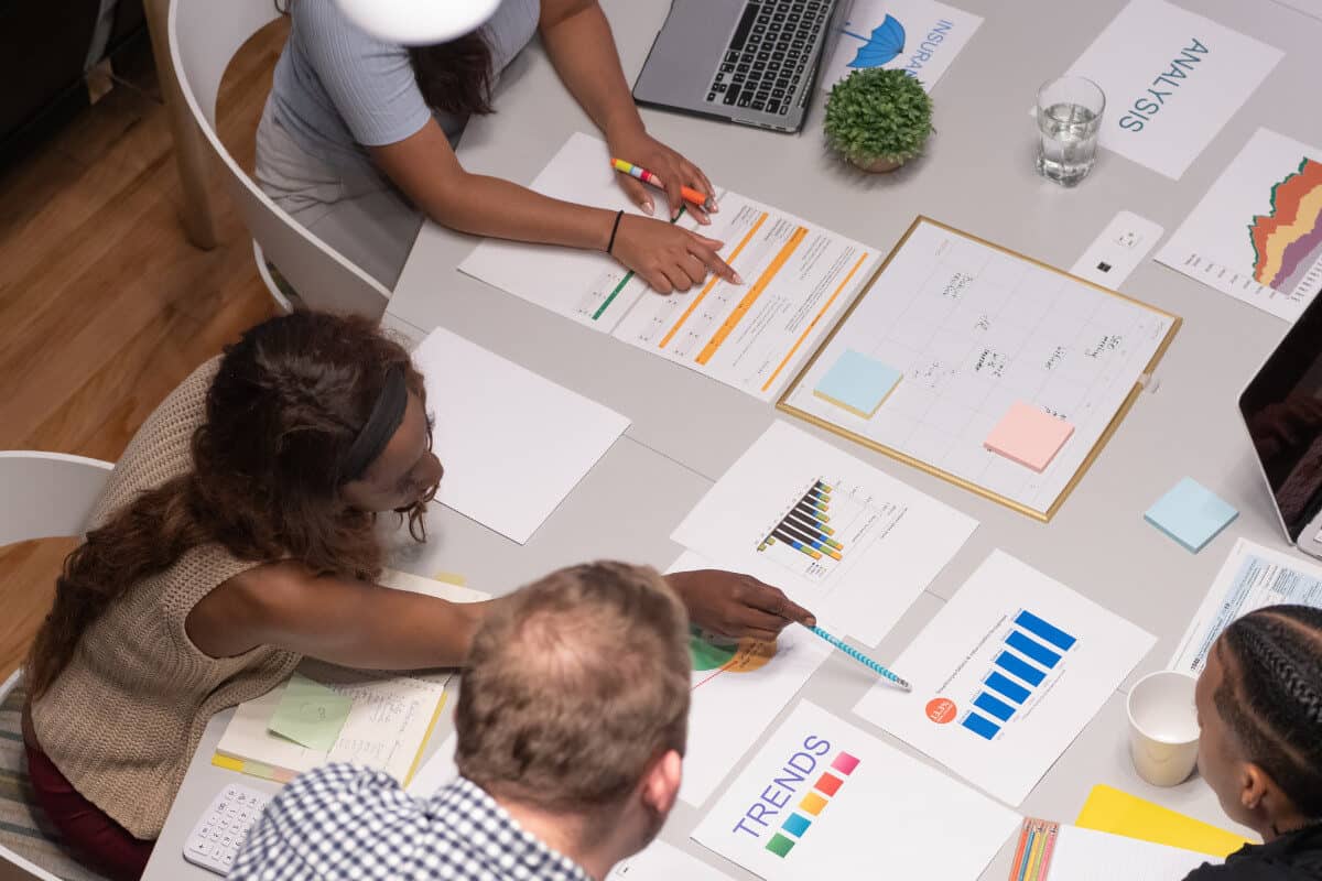 Why Small Businesses Need to Think Like Data-Driven Traders